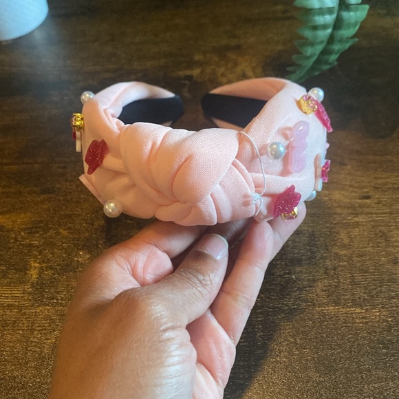 Light pink bedazzled 2024 headband! - Picture 3 of 4